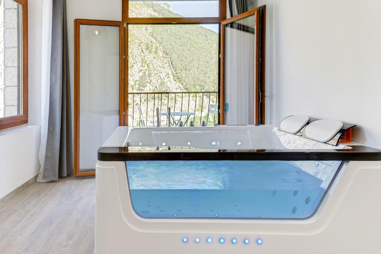 Hotel De La Citadelle Sisteron Eksteriør billede